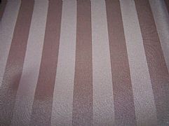 JACQUARD STRIPED SHOWER CURTAIN PALE PINK INCLUDES 12 HOOKS NEW 180 cm X 180 cm COMMERCIAL GRADE